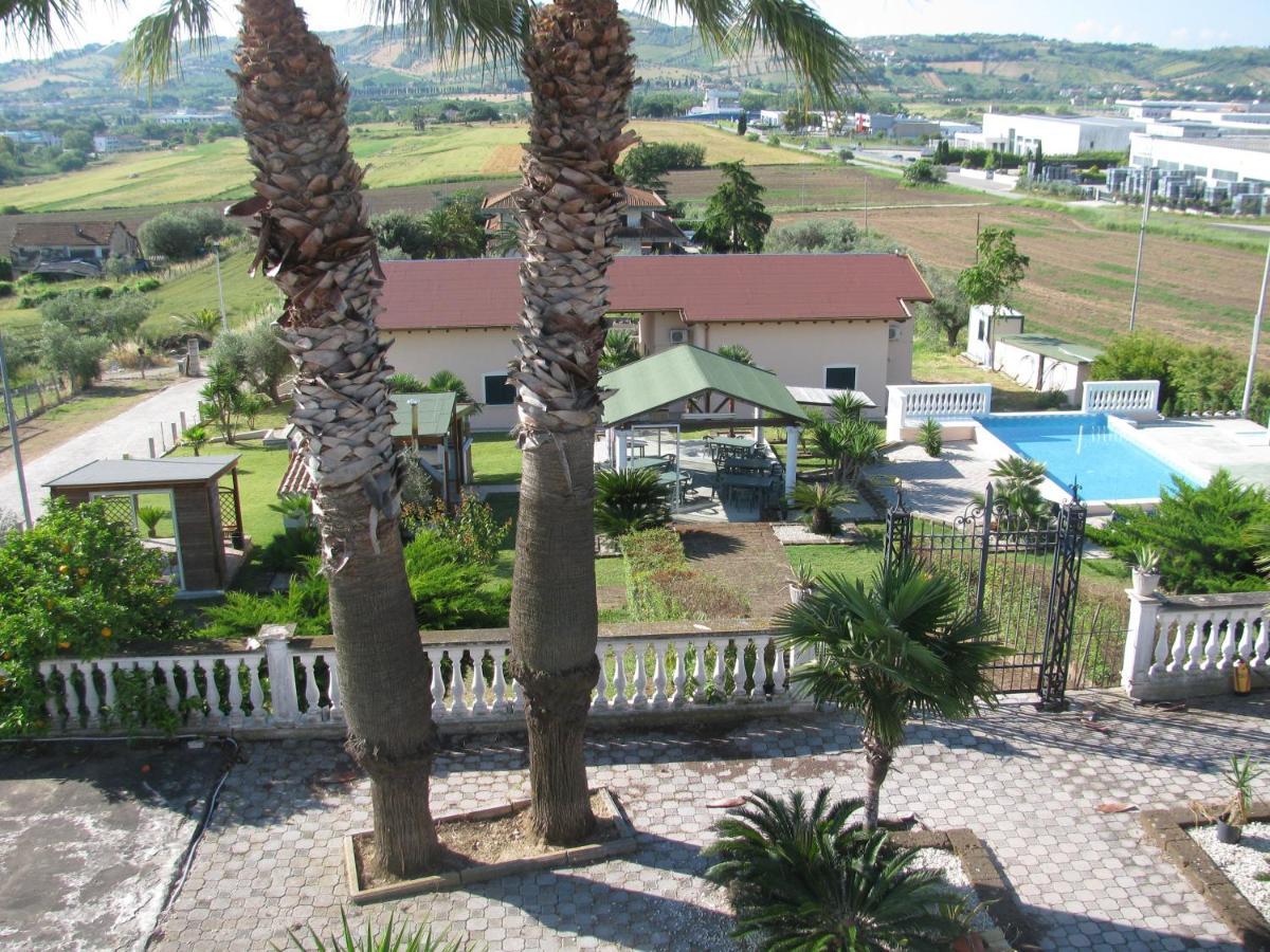 Residence Il Villaggio Del Re Corropoli ภายนอก รูปภาพ
